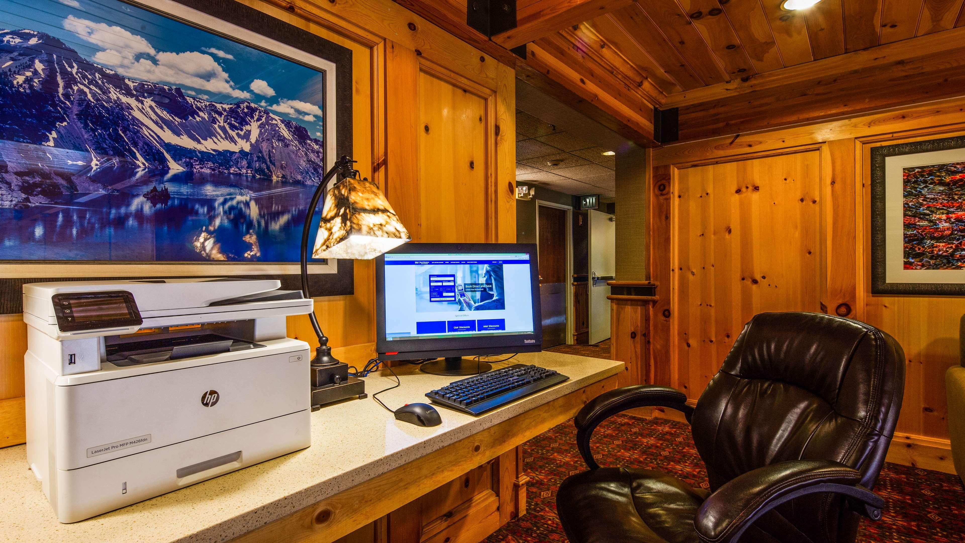 Best Western Plus Olympic Inn Klamath Falls Ngoại thất bức ảnh