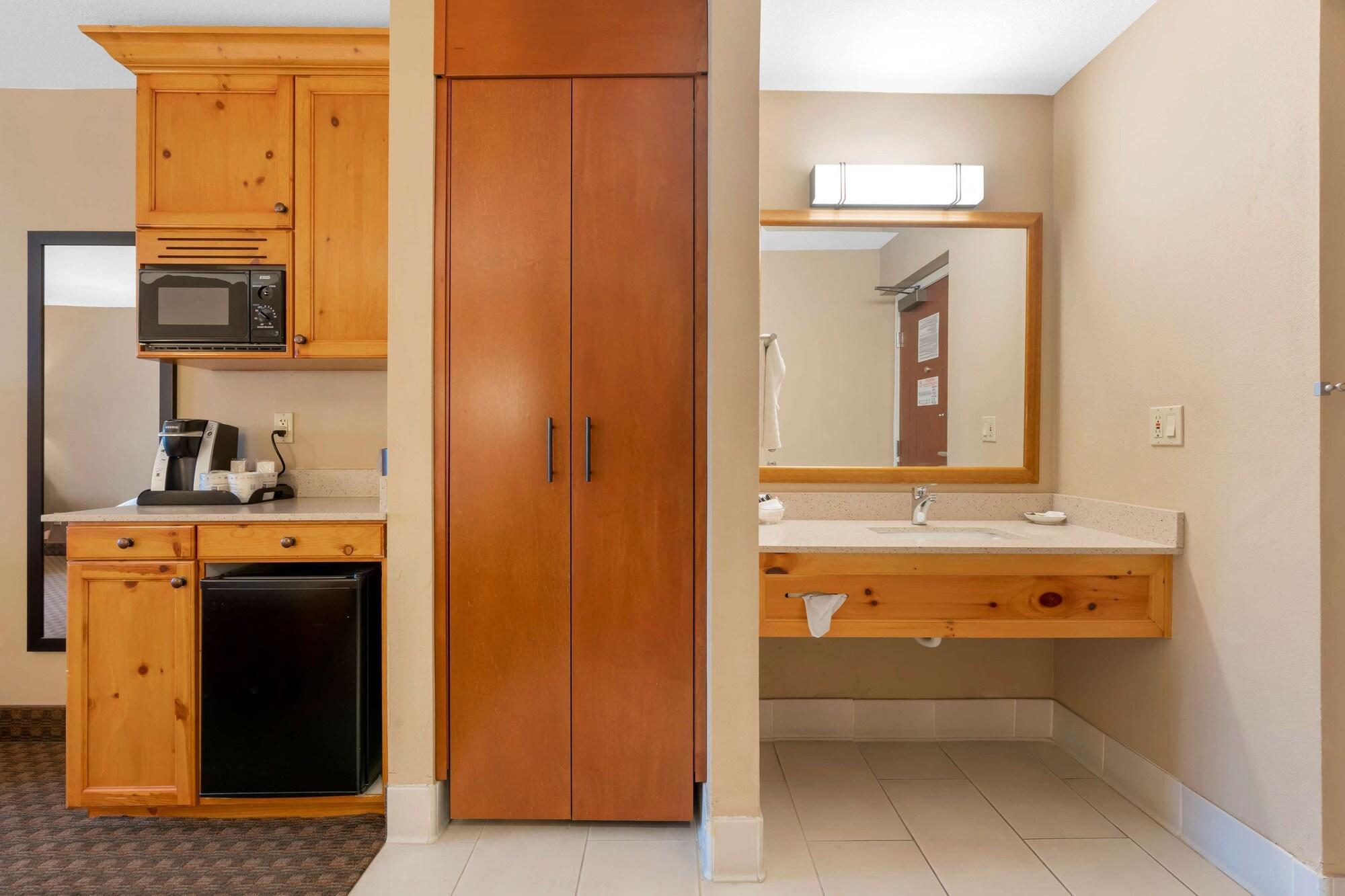 Best Western Plus Olympic Inn Klamath Falls Ngoại thất bức ảnh